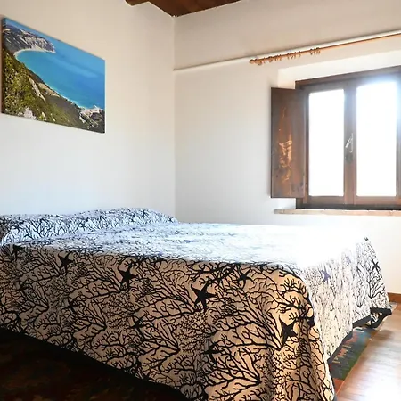 Se147 - Senigallia, Porzione Di Casale Su Due Livelli *